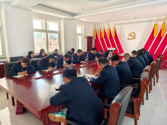 南陽(yáng)市國(guó)益資產(chǎn)管理有限公司召開(kāi)2026年春節(jié)節(jié)后收心會(huì)